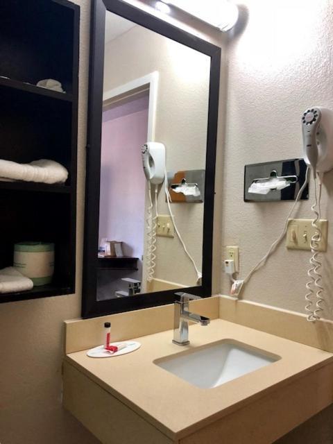 Microtel Inn By Wyndham - Murfreesboro Esterno foto